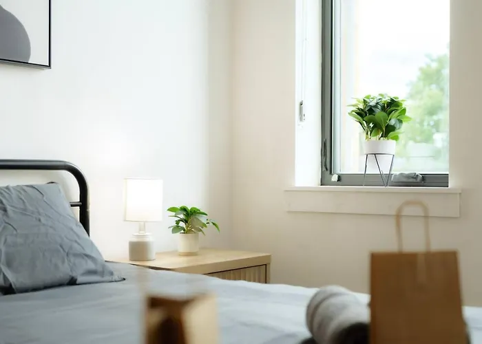 Apartamento Above The Roots - Stylish 1bd On The Square *